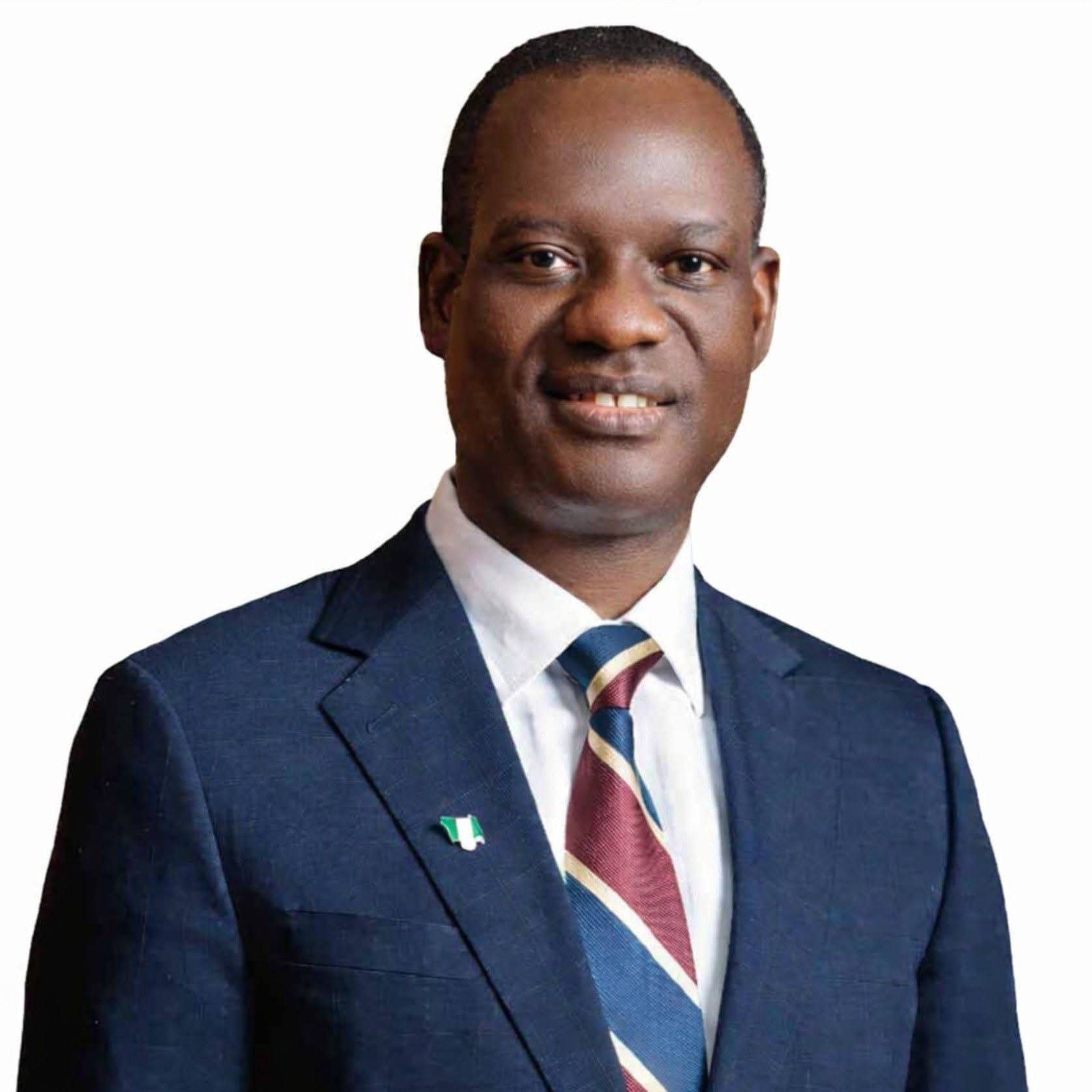 Minister Taiwo Oyedele