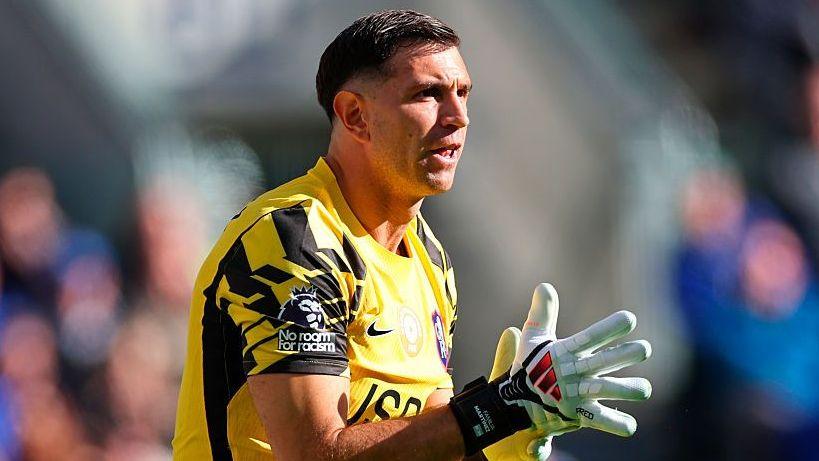 Emiliano Martínez